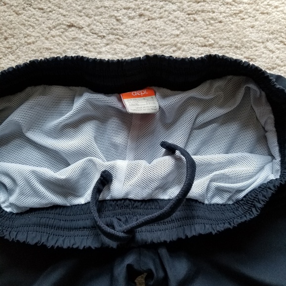 ❤❤SOLD❤❤ Nike pants - Picture 4 of 5